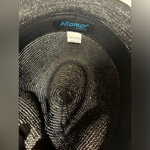 Men black fashion hat size 57